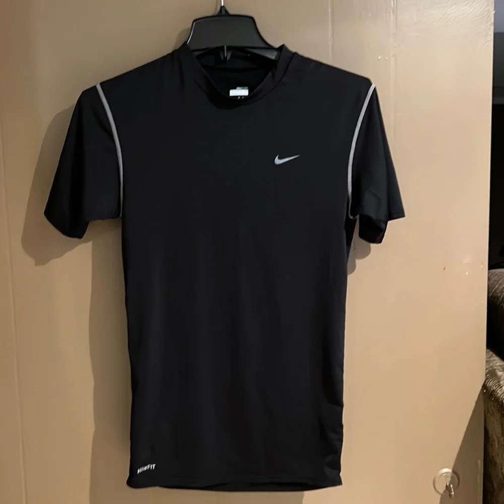 Nike Men’s Dry Fit Pro Performance Tee in Black Sz M - Picture 1 of 8